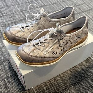 Rieker Women's Sneakers in Gray